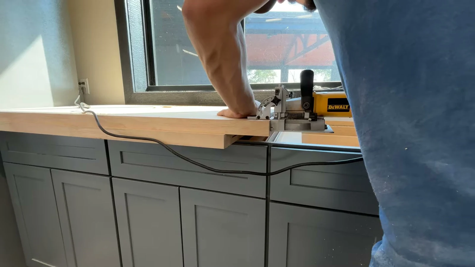 Panora Garage Cabinetry